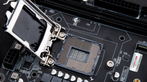 电视机液晶屏边板更换实操指南（家电维修场景适配，新手也能轻松上手）